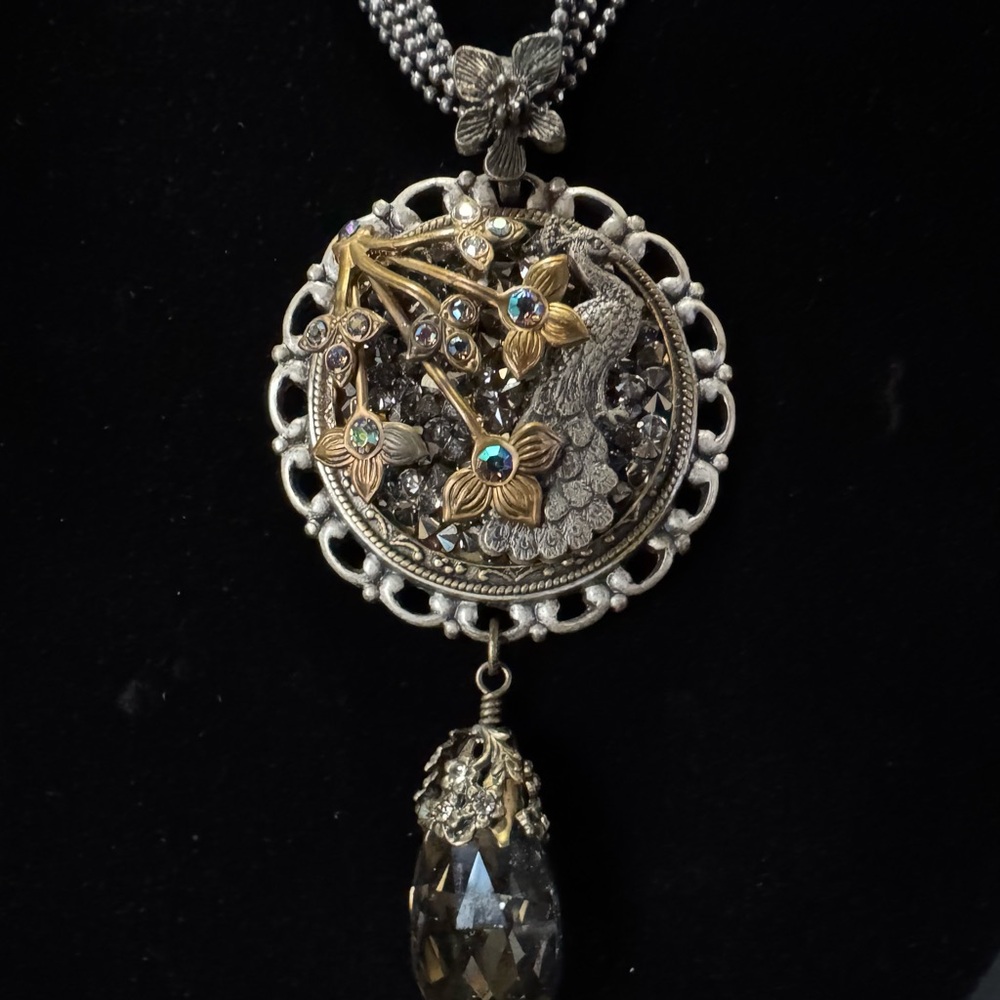 Sweet Romance Pendant Necklace - Layered Gold and Antique Silver Tones